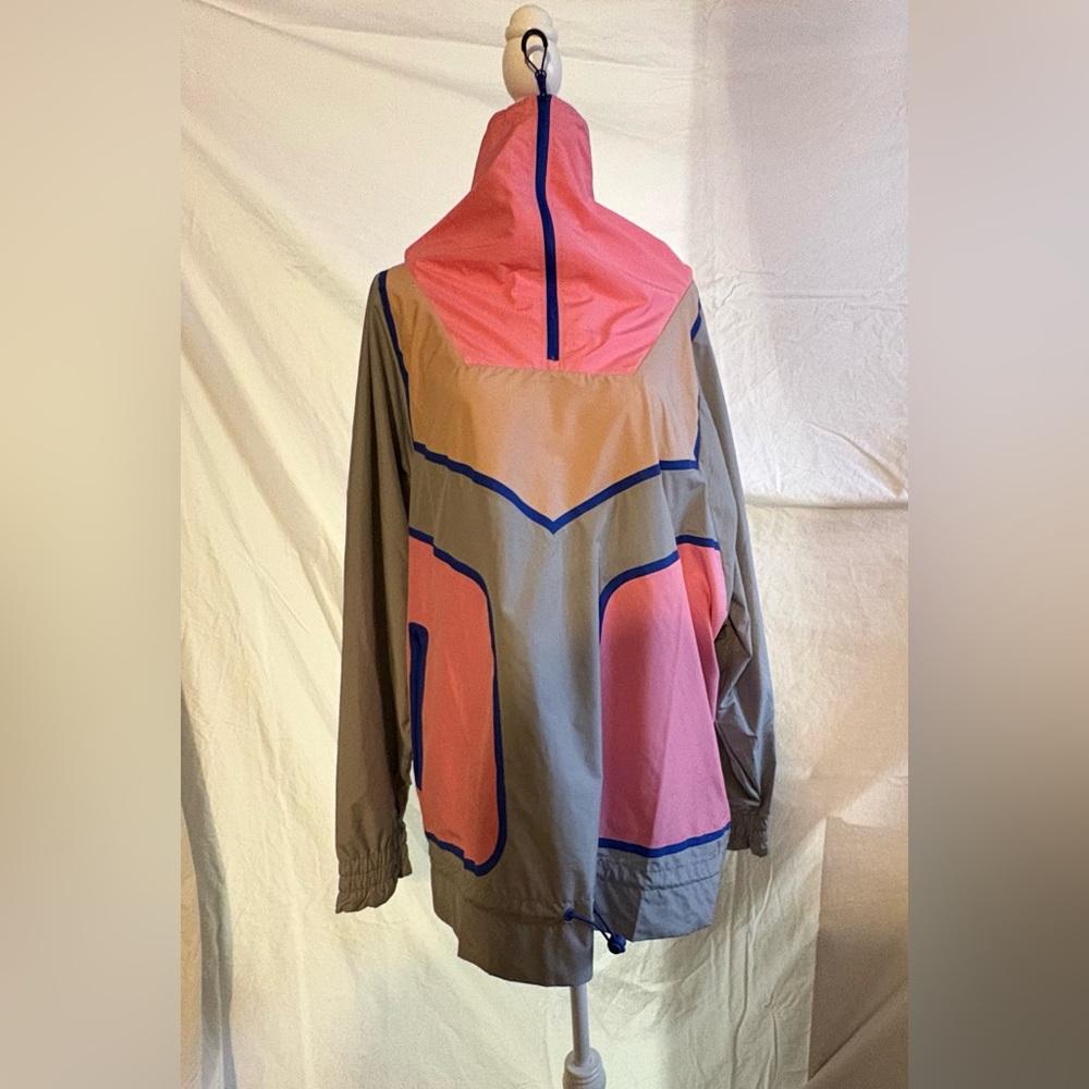 Adidas Pink and Gray Ski Jacket with Chevron Design - Picture 12 of 12
